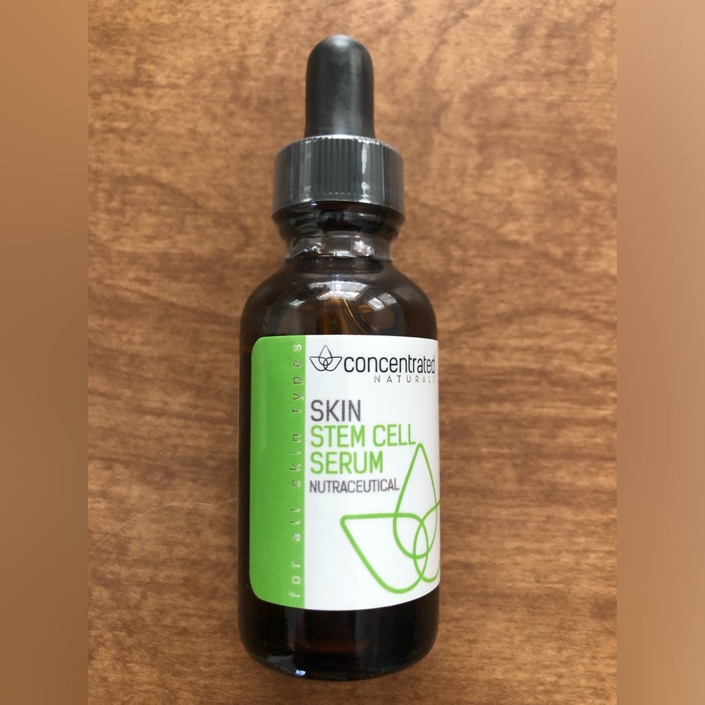 Concentrated Naturals Skin Stem Cell Serum 1 oz 30ml Full Size ~ Brand New!! 💚